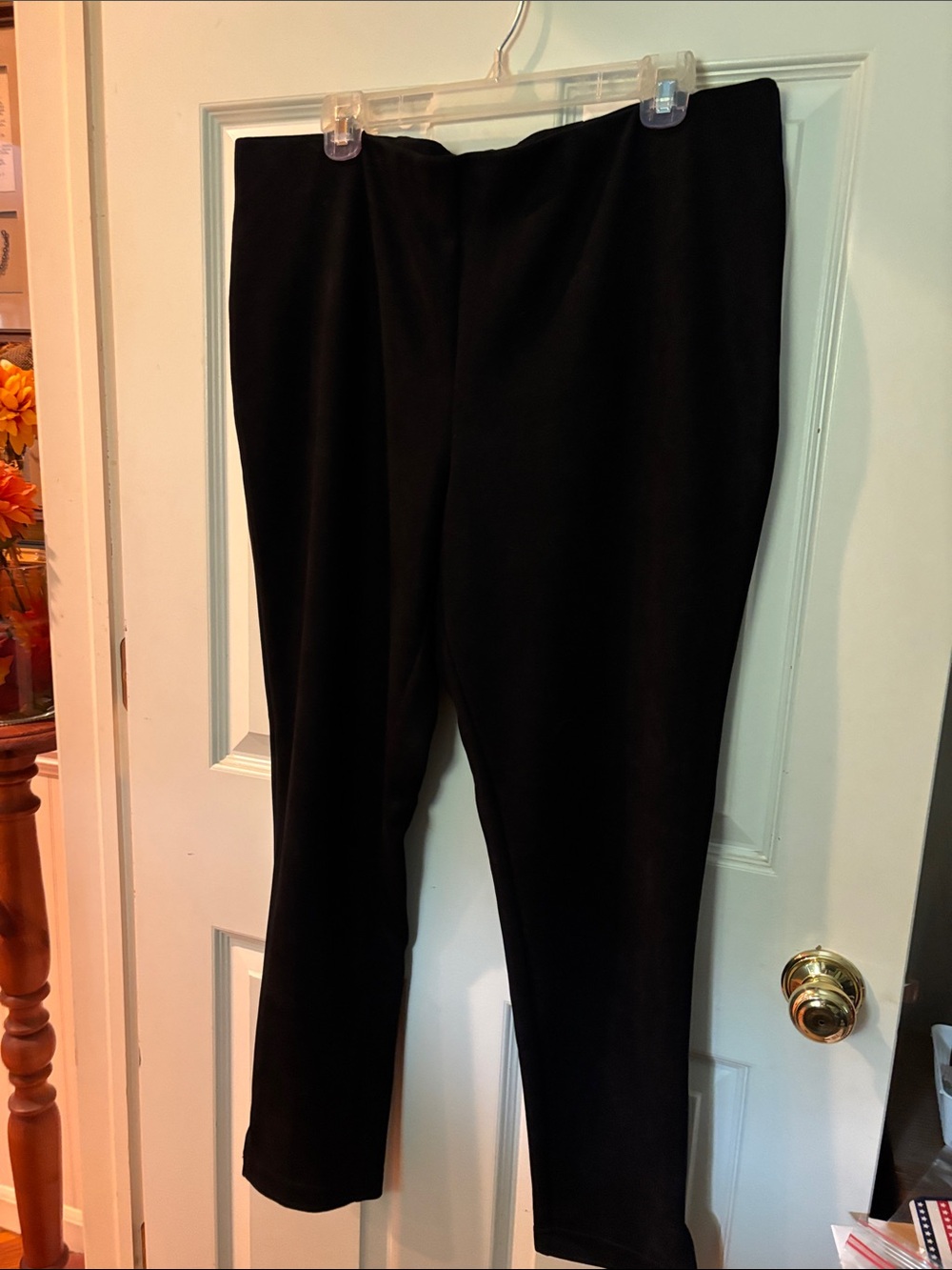 Zac & Rachel Classic Black Pull-On Leggings